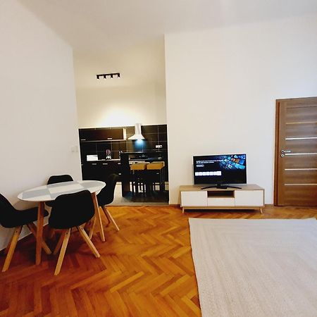 Savoir Vivre Apartments Rosinagasse Wiedeń Zewnętrze zdjęcie