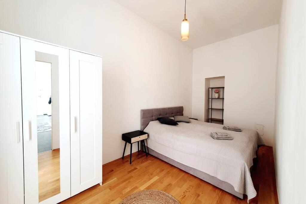 Savoir Vivre Apartments Rosinagasse Wiedeń Zewnętrze zdjęcie