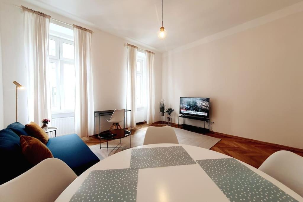 Savoir Vivre Apartments Rosinagasse Wiedeń Zewnętrze zdjęcie